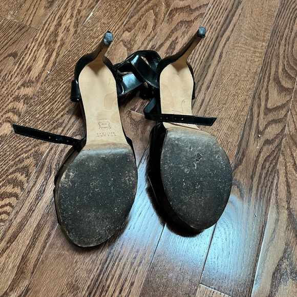 Stuart Weitzman patent leather heel pumps 8.5 - Picture 3 of 3